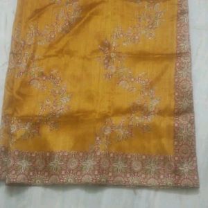 Beautiful Unused Golden Brown Saree.