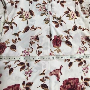 Off White XL Floral Tunic With Foldable Sleeves