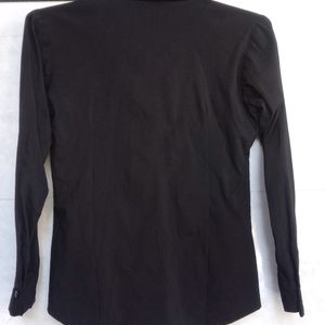 Black 🖤 Shirt