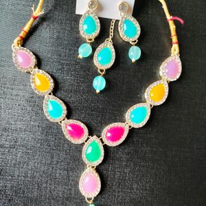 Multicolour Kundan Necklace Set