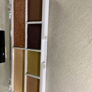 Makeup Revolution Eyeshadow