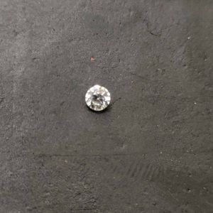 GOOD LUCK White Diamond 0.10 Carat (Round Shape)