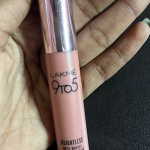 Lakme 9 To 5 Matte Lip Colour (blush Velvet )