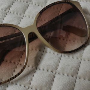 Trendy Brown Shade Sunglasses..Wore Jst 2 Times..