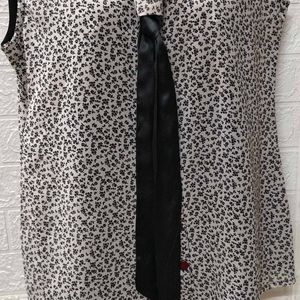 Printed Formals Of With Necktie