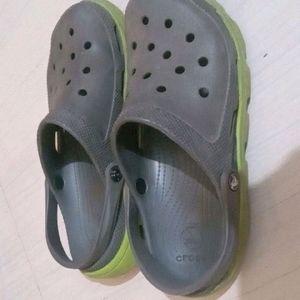 Men Crocs Size 11