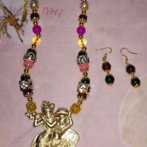 Like New Jewellery Set