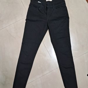 Levi's New Black Super Skinny Stretchable Jeans