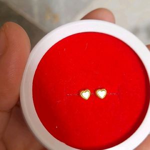 Beautiful New Heart ❤️ Shape Studs