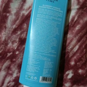 Dot & Key Blueberry HydrateBarrierRepair sunscreen