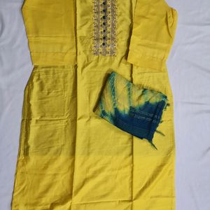 550/- Any Kurti With Dupatta