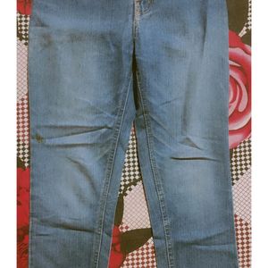 Blue Denim (Straight Fit)Jeans