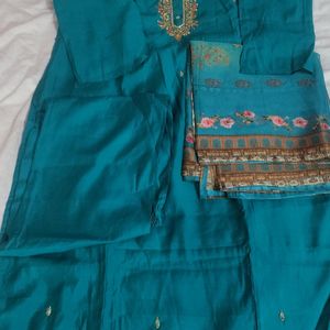 Roman Silk Suit With Organza Dupatta