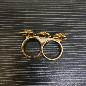 Golden Rose Two Finger Ring