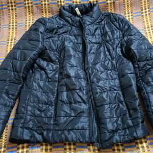 Puffer Jacket For Men's in New Condition...