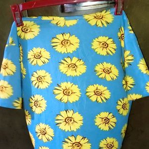 A Pretty Sunflower Crop Top