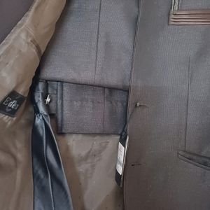 Men Suit Set Brown