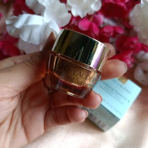 ESTEE LAUDER Revitalizing Supreme+