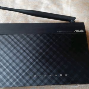 ASUS WiFi Router with Antena