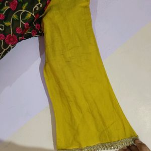 set of kurti and gown