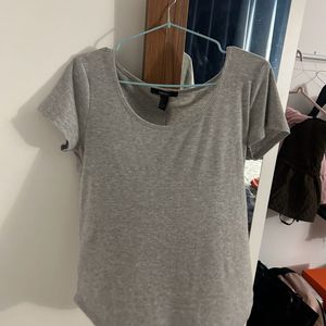 Grey T-shirt low Round Neck