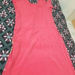 Size L.peach Colour Chumki Work Kurti And Dupatta.