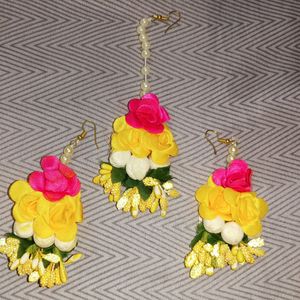 Haldi Earings With Mangtika