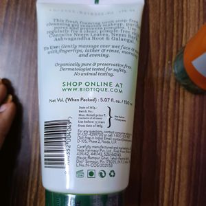 BIOTIQUE FACEWASH & SCRUB