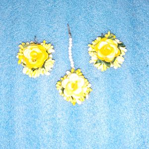 Flower Earrings And Tika Set