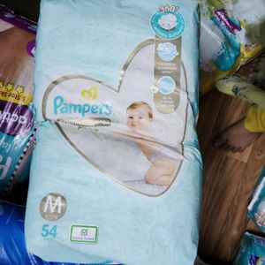 Pampers Premium Care