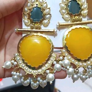 💥Price Drop💥 🆕️ Chaandbali Earrings