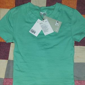 New Green T-shirt H&M