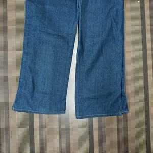 Z-23 Size 30 Straight Women Denim Jeans