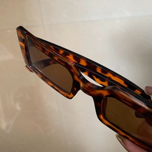 Unisex Cheetah Print Sunglasses