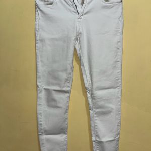 White Skinny Fit Jeans For Women