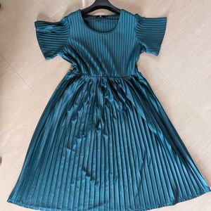 Women Pleated Dress