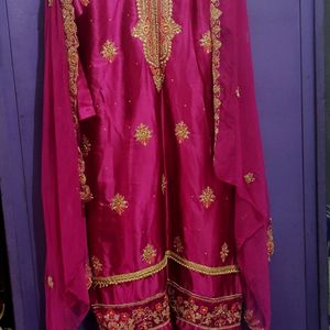 Beautiful Embroidery Golden Work Kurta set