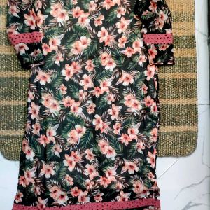 Beautiful Flowers Printed Kurta