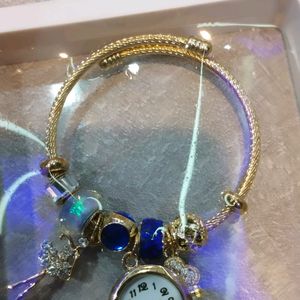 Adjustable Bracelet With Watch And Earring