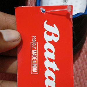 Trendy Bata  Sneakers