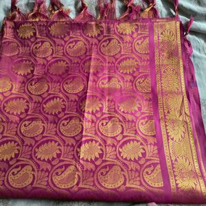 Banarasi Pattu Duppata. New Never Used