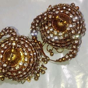 Golden White Stone Jhumki Earring