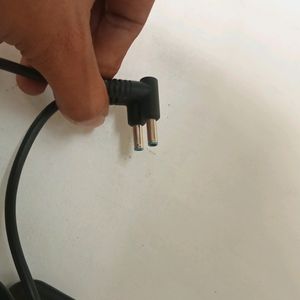 2 HP LAPTOP CHARGER NEW AND ORIGINAL