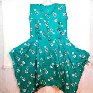 Girls Dresses 👗 (New)