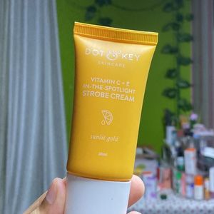 Dot & Key Vitamin C + E Strobe Cream