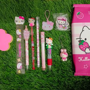 Hello Kitty Stationery Hamper