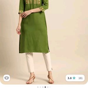 Ethnic Round Neck Yoke Design Regular Kurta