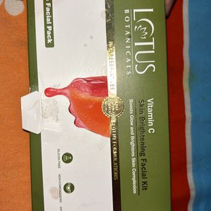 Lotus Facial Kit