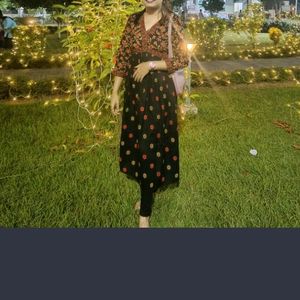 Ek Hi Bar Pahani Hai Maine Aliya Cut Kurti