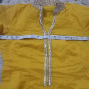 Beautiful Yellow Kurta Set With Dupatta Patch Work